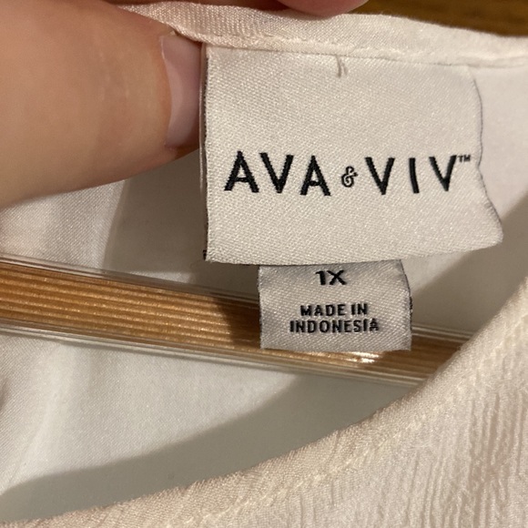 White Peasant Top - Picture 3 of 4